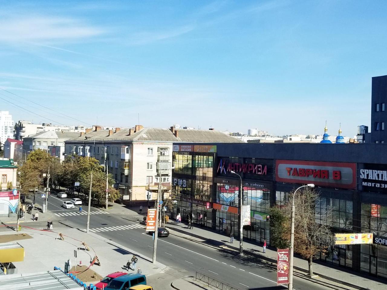 Апартаменты 2х комнатная с ремонтом в центре.Renovated, center Хмельницкий Экстерьер фото